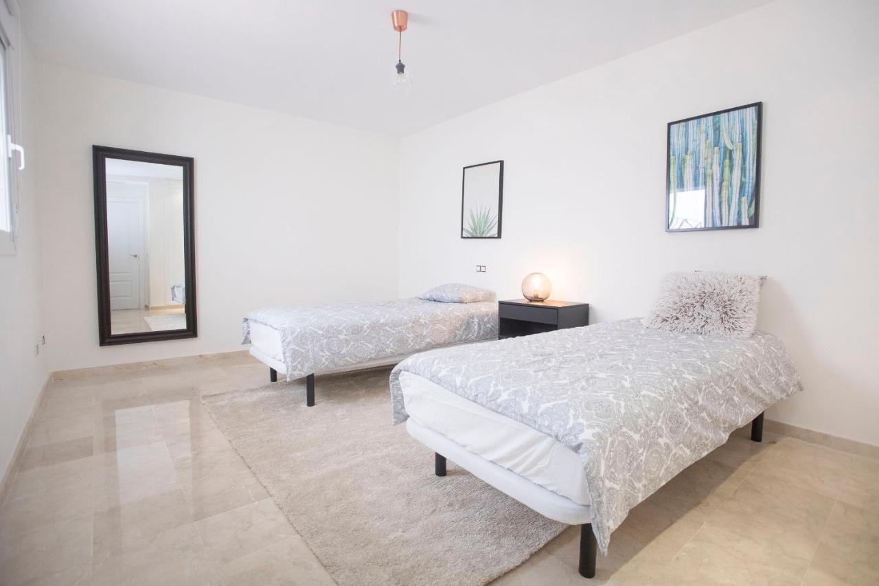 Hébergement de vacances Aloha Royal, Calle Auriga, 29660 Marbella, Malaga, Spain Marbellac
